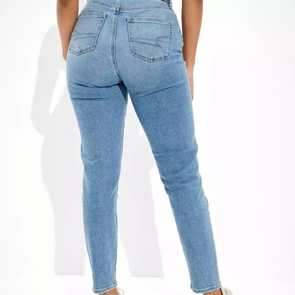 AE - Stretch Curvy Mom Jean - 00 Regular - Picture 2 of 7